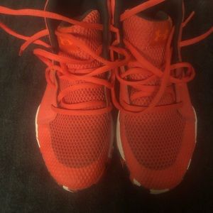 Under Armor Jet 21 Basketball Shoes (Youth)